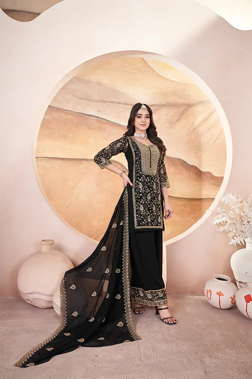 Black Color Pakistani Style Salwar Suit For Women
