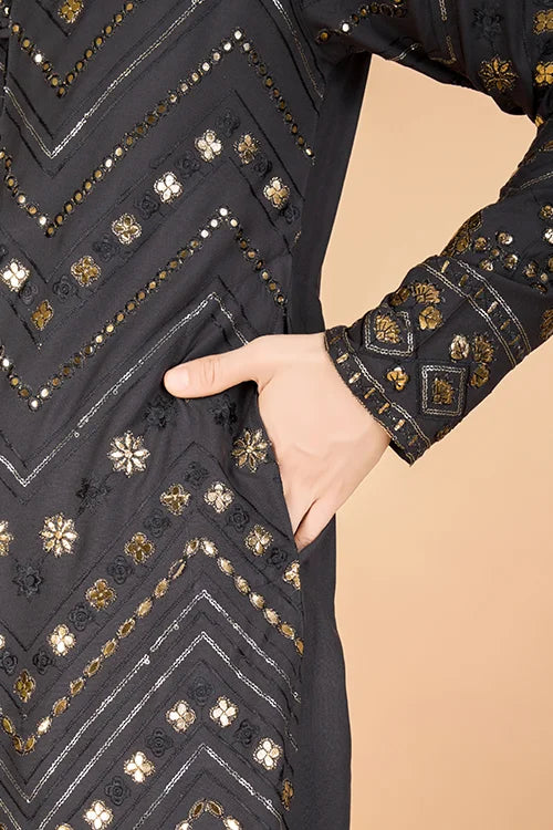 Traditional Cement Grey Silk Kurta With Thread Work