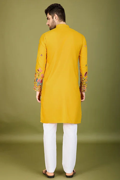 Men’s Yellow Kurta Perfect For Haldi & Mehendi