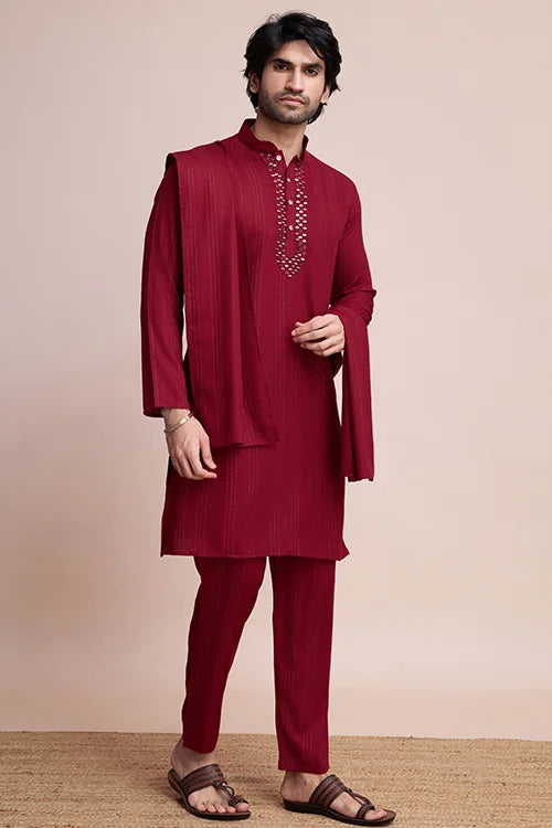 Maroon Color Kurta With Dupatta For Mens Wear
