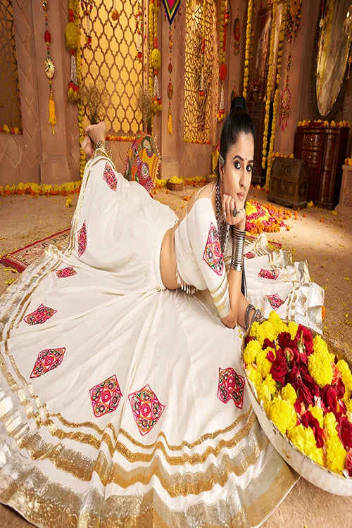 White Navratri Ghagra Choli Design For Women