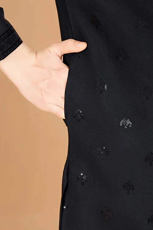 Black Viscose Silk Kurta Set – Stylish & Comfortable