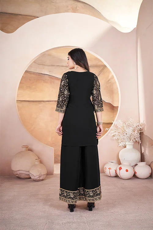 Black Color Pakistani Style Salwar Suit For Women