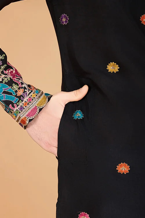Black Designer Viscose Silk Kurta With Thread Work