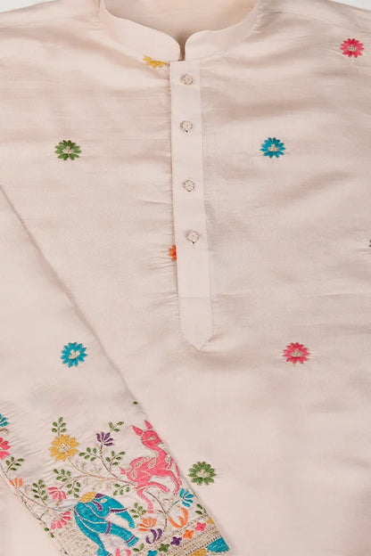 Ivory Viscose Silk Men's Kurta With Thread Work