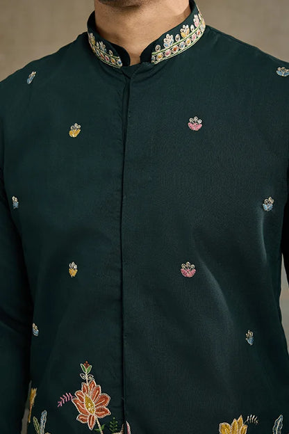 Stylish Green Men's Kurta Koti Set – Elegant & Trendy
