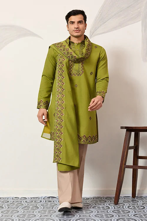 Classic Wedding Fluorescent Green Mens Wear Kurta With Dupatta