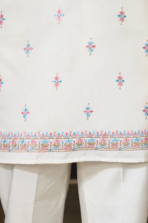 Ethnic White Embroidered Koti Kurta Set for Men